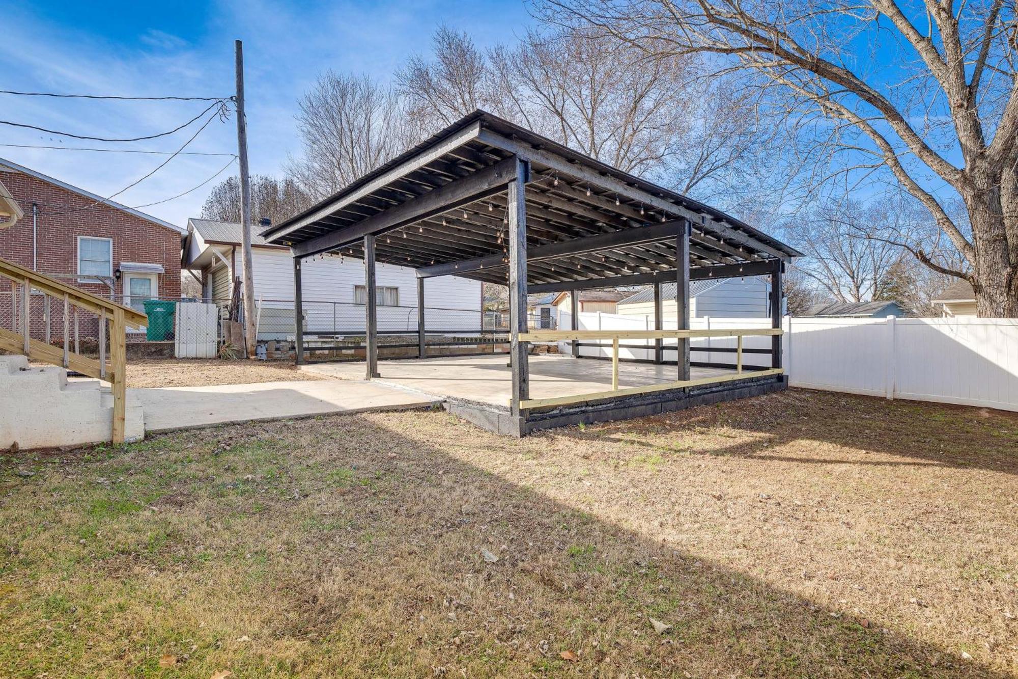 Winchester Home With Views Near Tims Ford Lake! Buitenkant foto